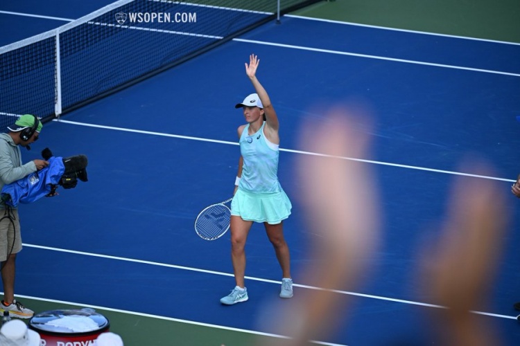 果断射中 果断射中